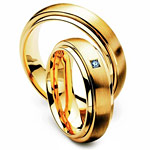 sárga arany karikagyűrűk