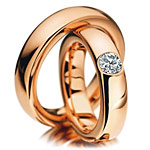 vörös arany karikagyűrű